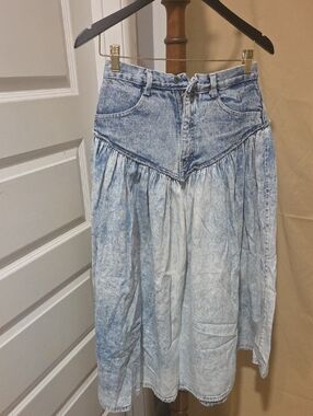 Light Wash Denim Midi Skirt